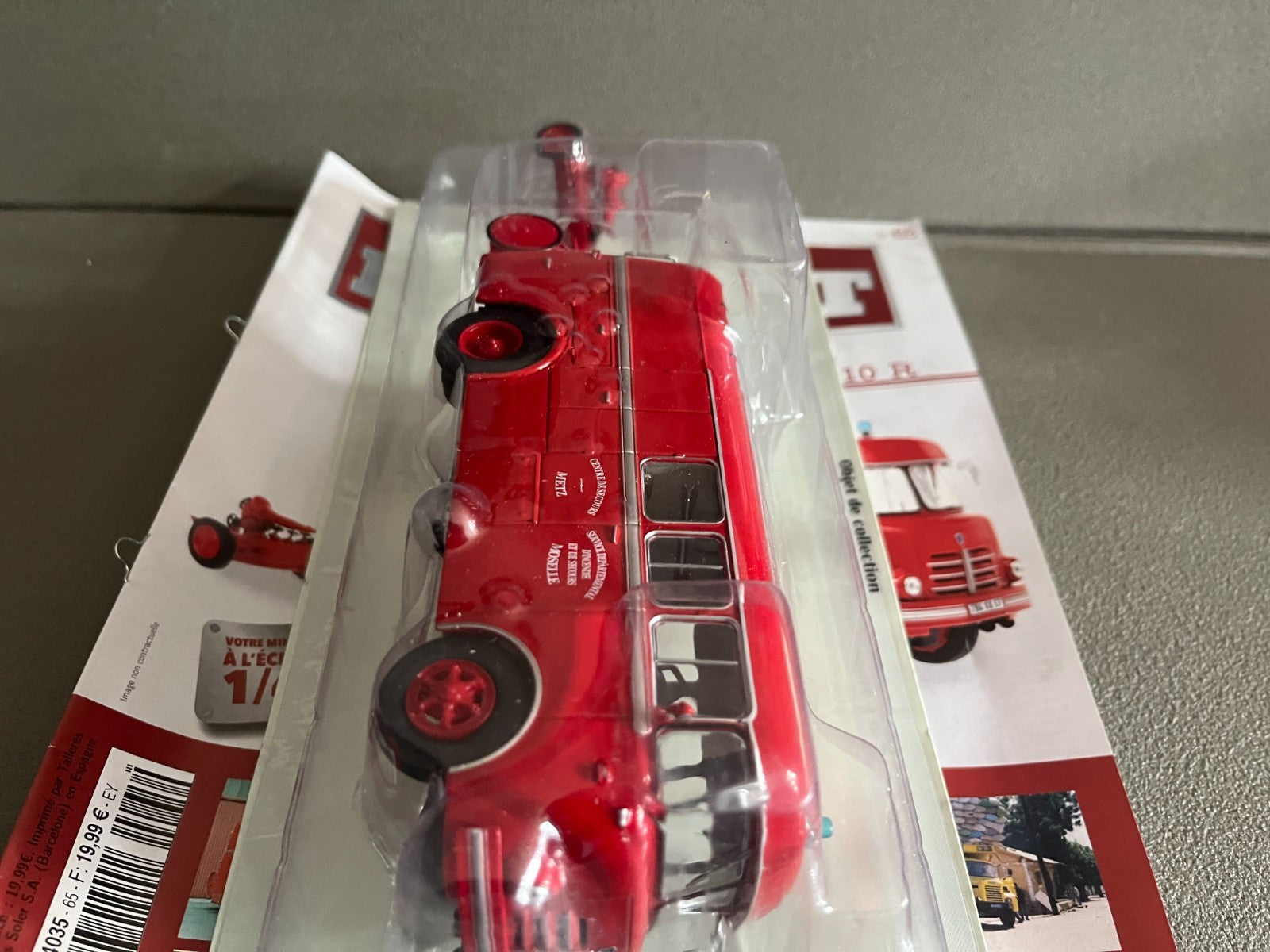 Voiture miniature Camion Berliet GLCK 10 R Pompiers Metz Hachette 1/43