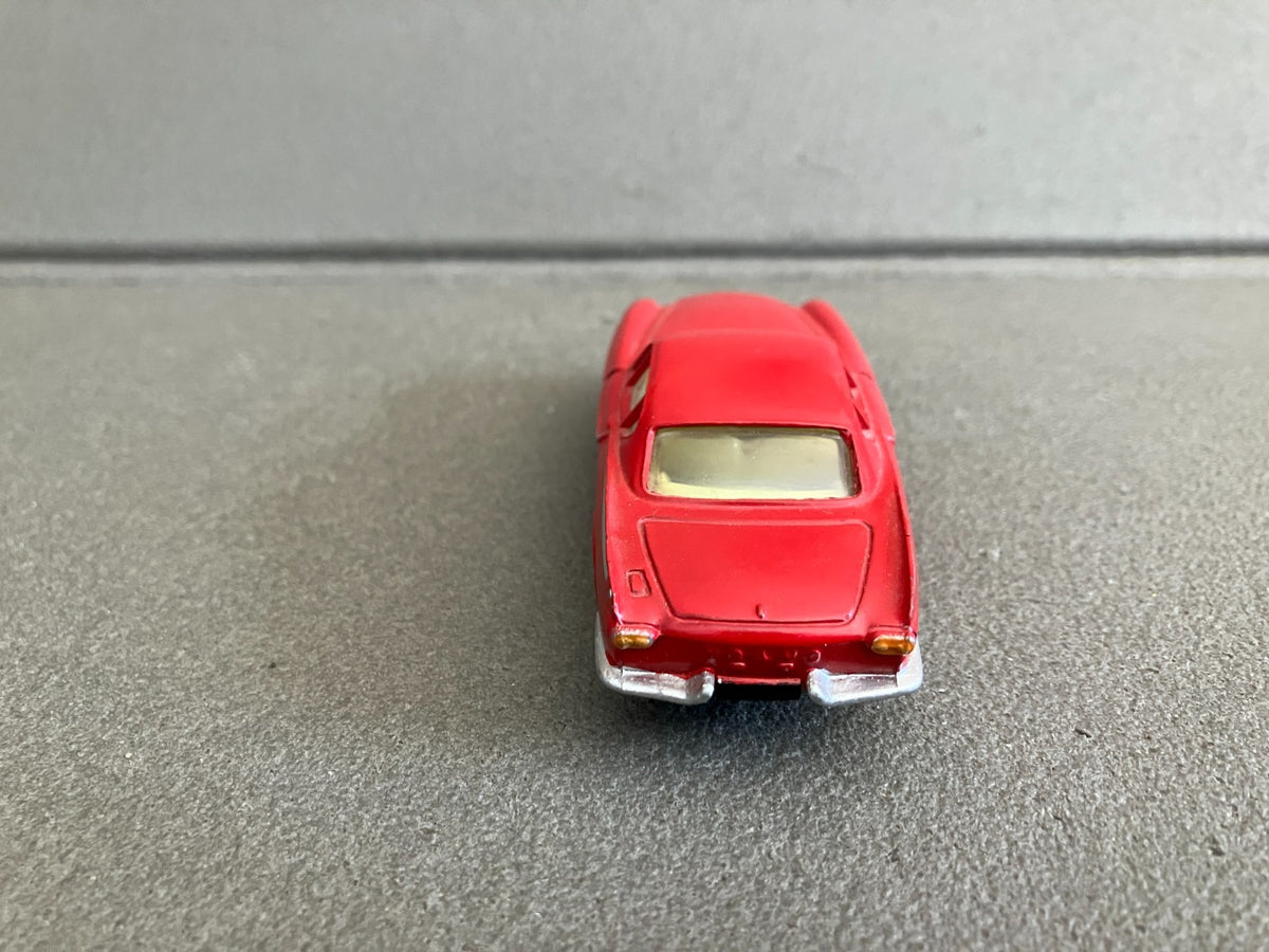 Ancienne Voiture Miniature Volvo P1800 228 Corgi Toys England  1/43