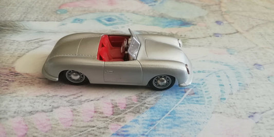 Voiture miniature Porsche 356 N°1 1948 Schuco au 1/43
