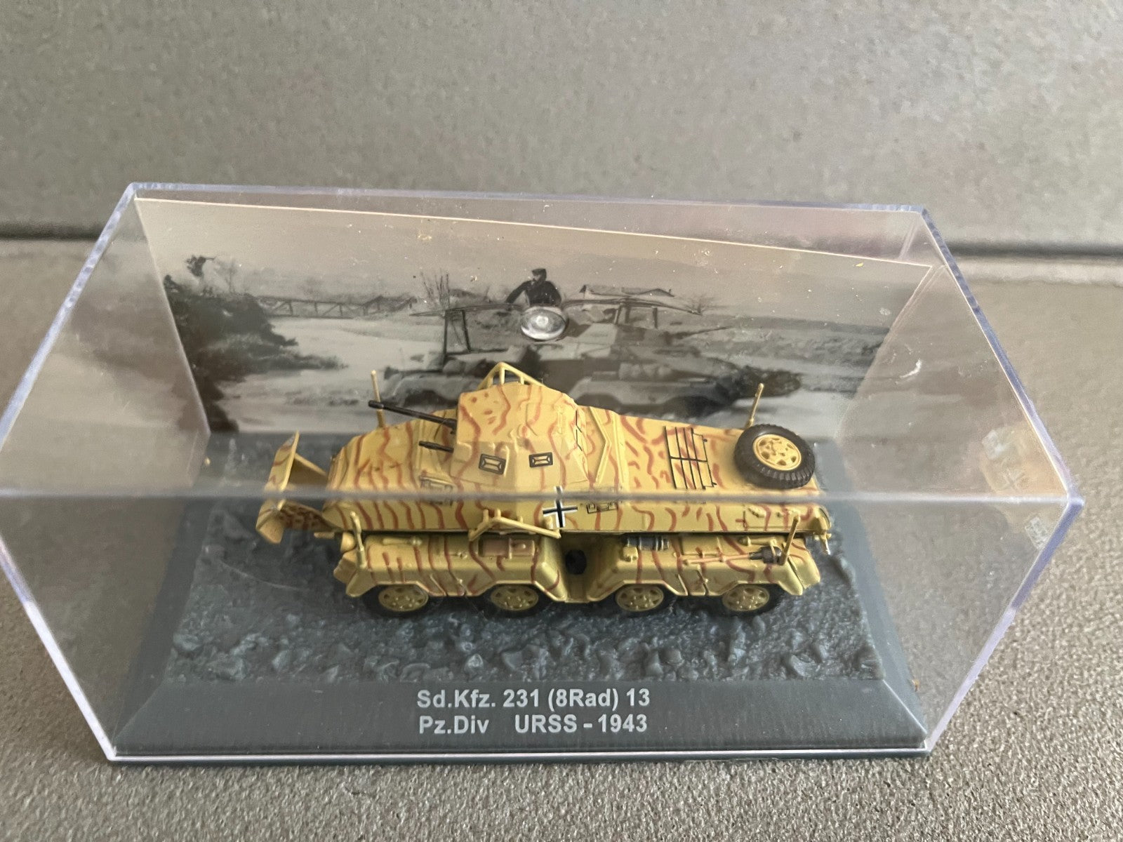 Miniature Militaire Char Tank Blindé Sd.Kfz. 231 8Rad 13 URSS 1943 Altaya 1/72