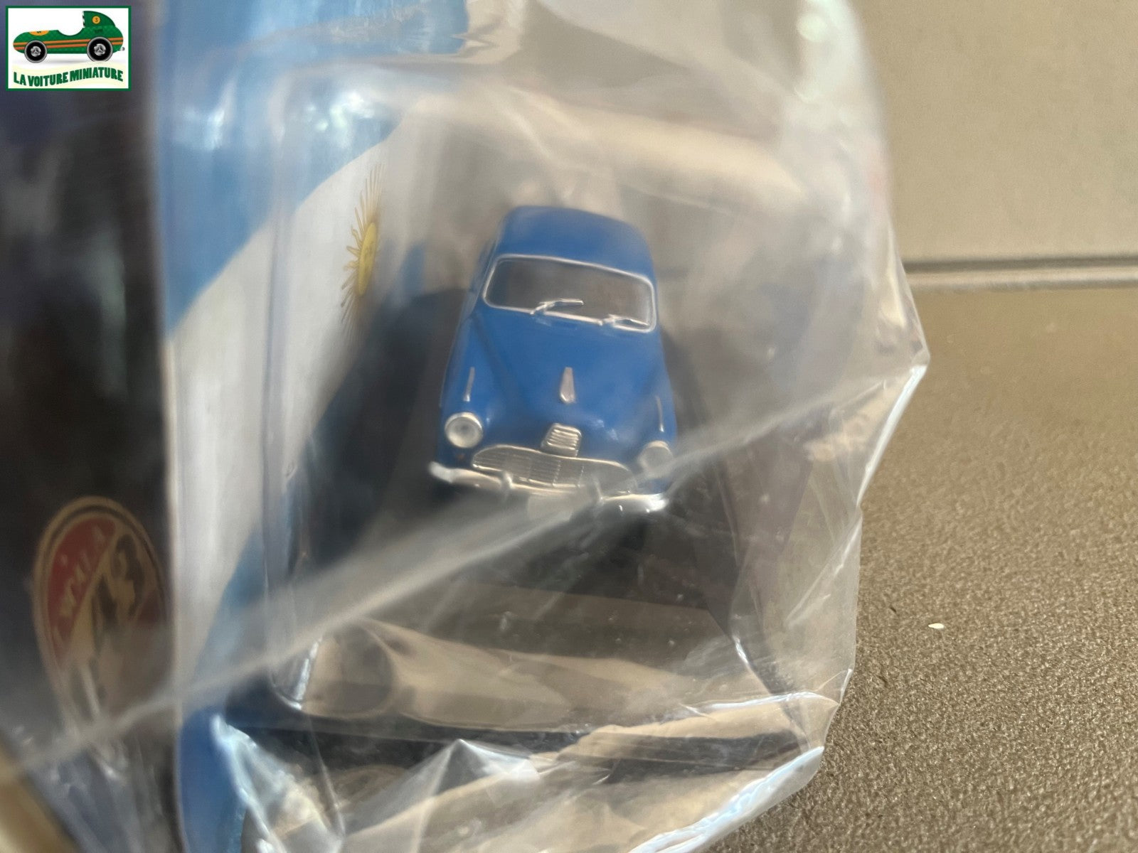 Voiture Miniature Ika Bergantin 1960 Autos Inolvidables Argentinos 1/43