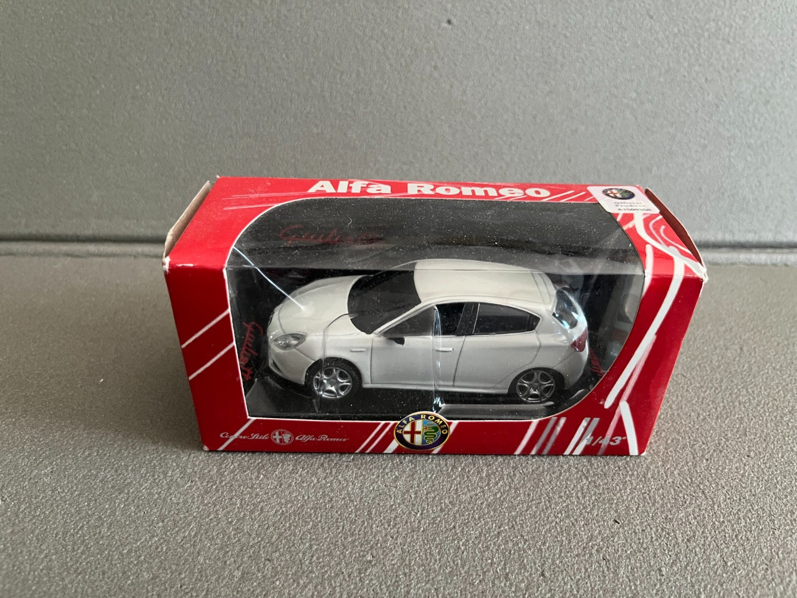 Voiture Miniature Alfa Romeo Giulietta Norev au 1/43