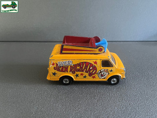 Ancienne Miniature Voiture Chevrolet Van Corgi Pinder Epave