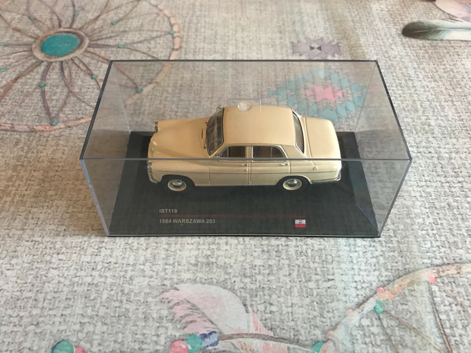Voiture Miniature 1964 Warszawa 203 IST 119 au 1/43