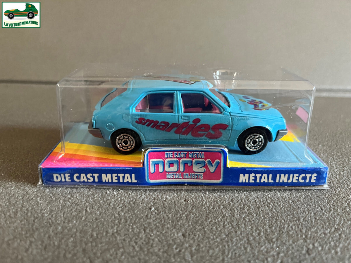 Ancienne Voiture Miniature Renault 14 Smarties Norev au 1/43