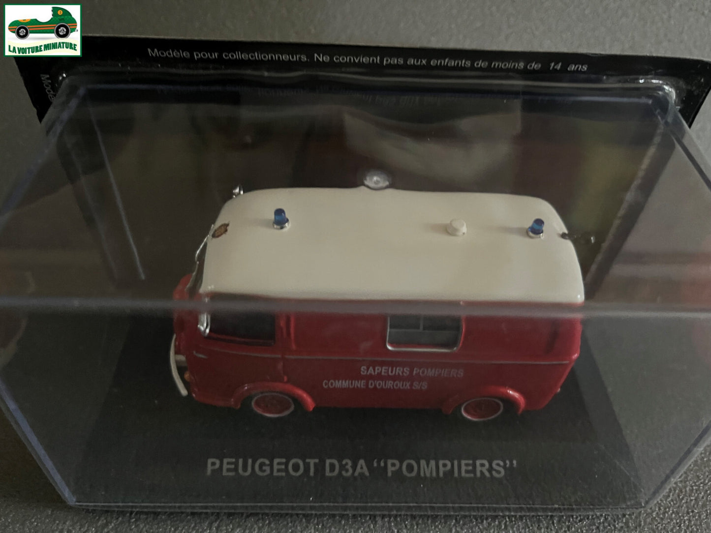Voiture Miniature Camion Peugeot D3A Pompiers au 1/43