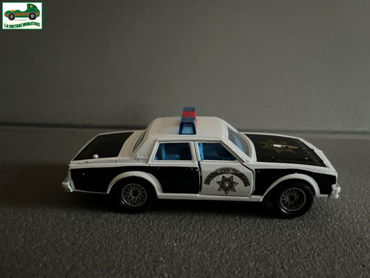 Voiture miniature Chevrolet Impala Highway Patrol Police Majorette France 1/41