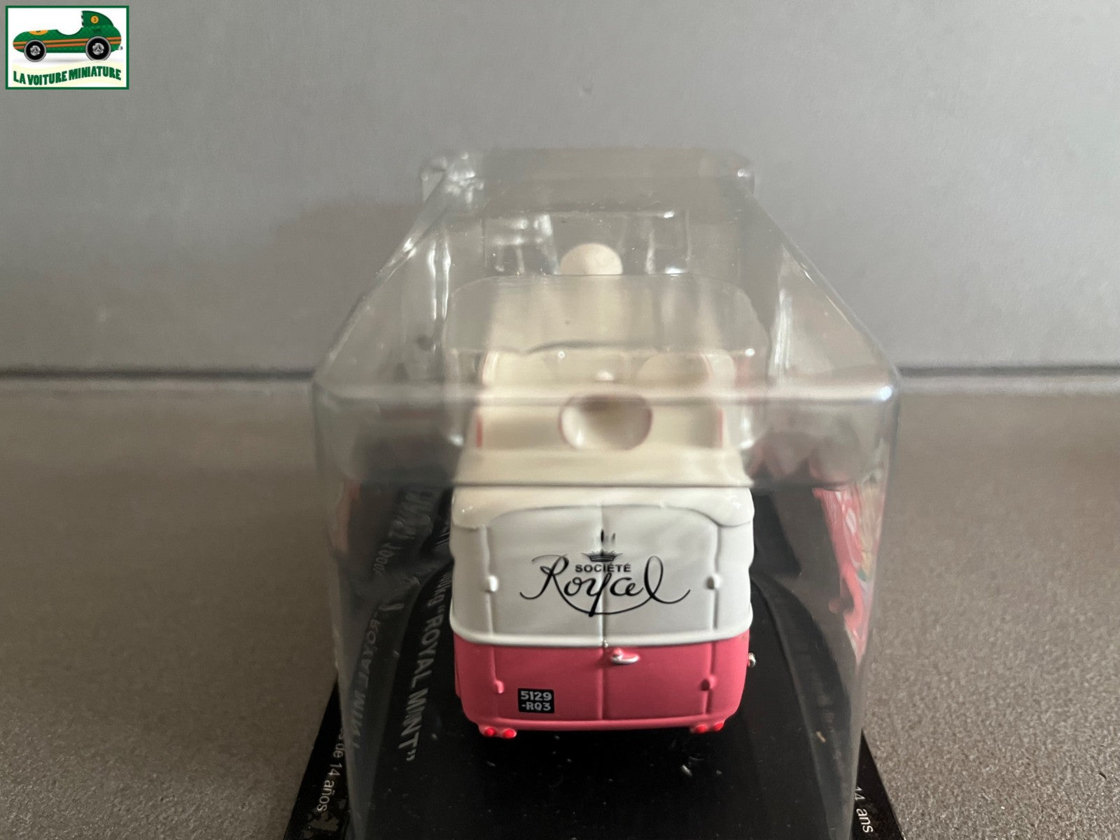 Voiture Miniature Camion Publicitaire Renault 1000kg Royal Mint Presse au 1/43