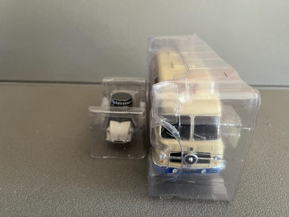 Miniature Camion Ford Cargo + Voiture Rovin Waterman Hachette Tour France 1/43