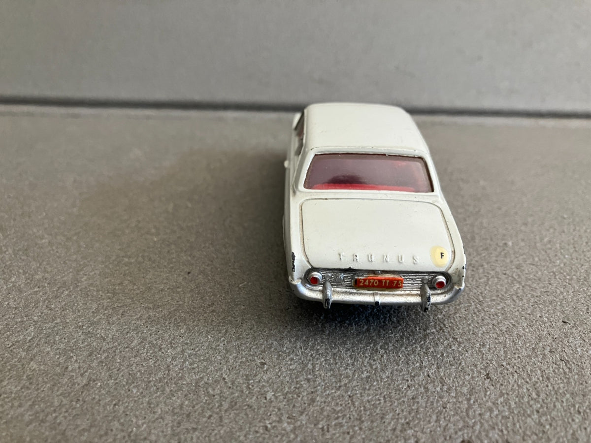 Ancienne Voiture Miniature Ford Taunus 559 France Meccano Dinky Toys 1/43