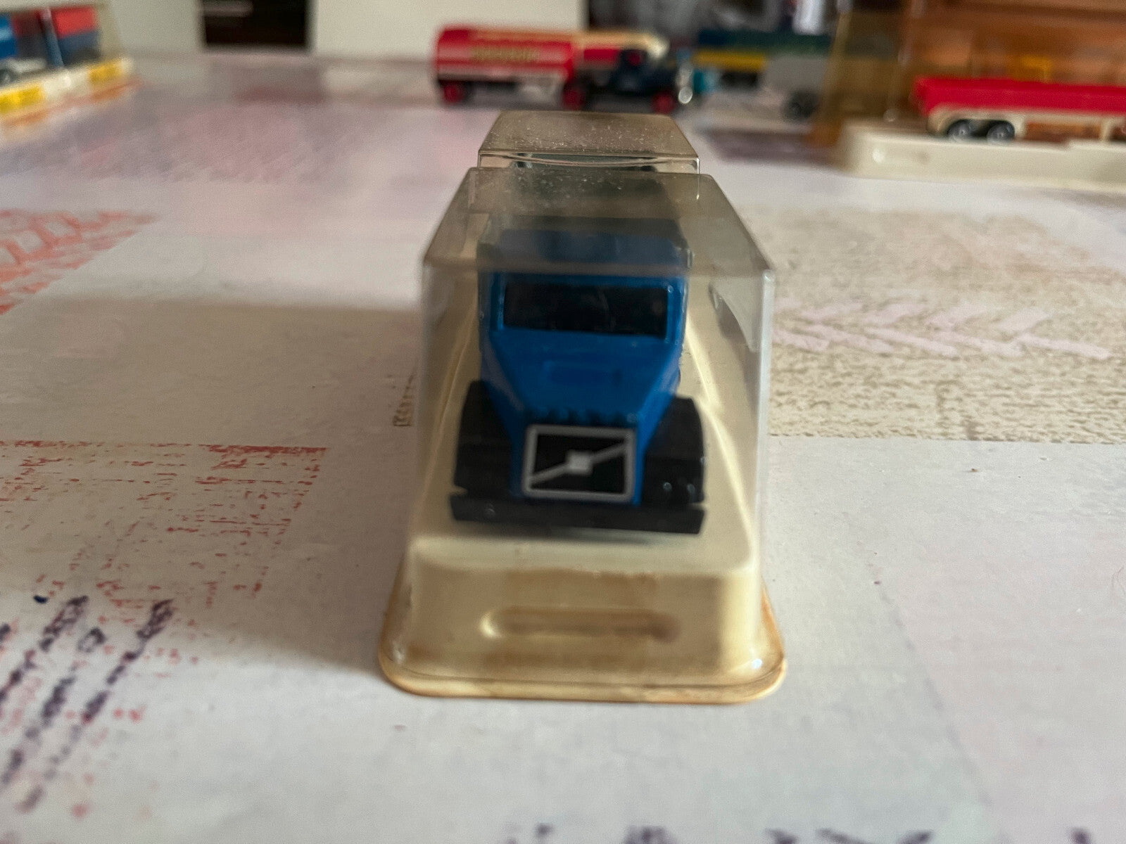 Voiture Miniature Camion Volvo Efsi Holland Echelle Type Majorette