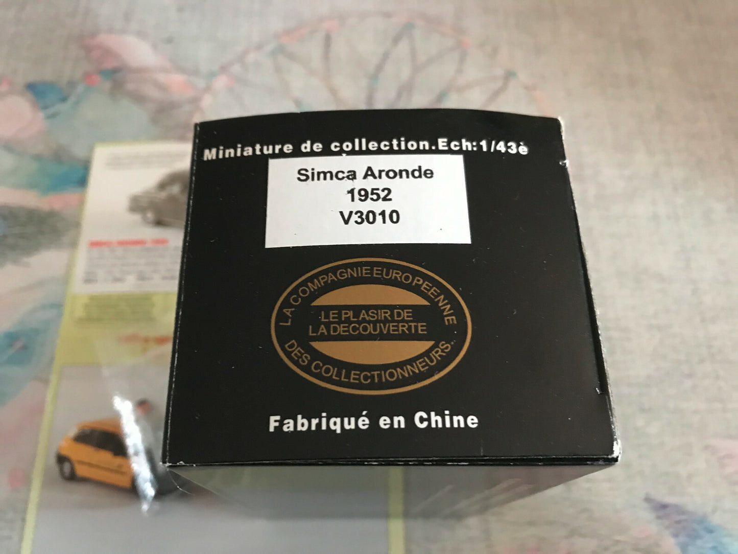 Voiture Miniature Simca Aronde 1952 Nostalgie CEC  au 1/43
