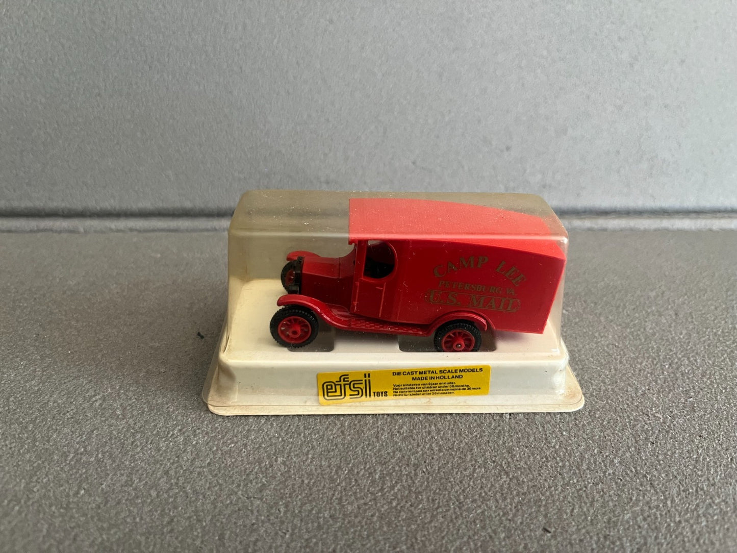 Ancienne Voiture miniature Ford T Camp Lee Efsi