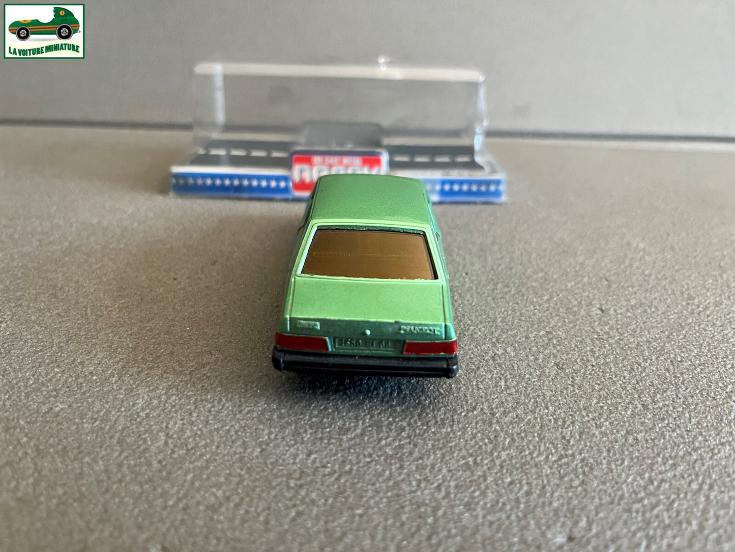 Voiture Miniature Peugeot 305 Jet Car Norev France au 1/43