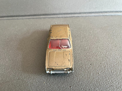 Ancienne Miniature Voiture Ford Taunus Dinky Toys Meccano France Epave