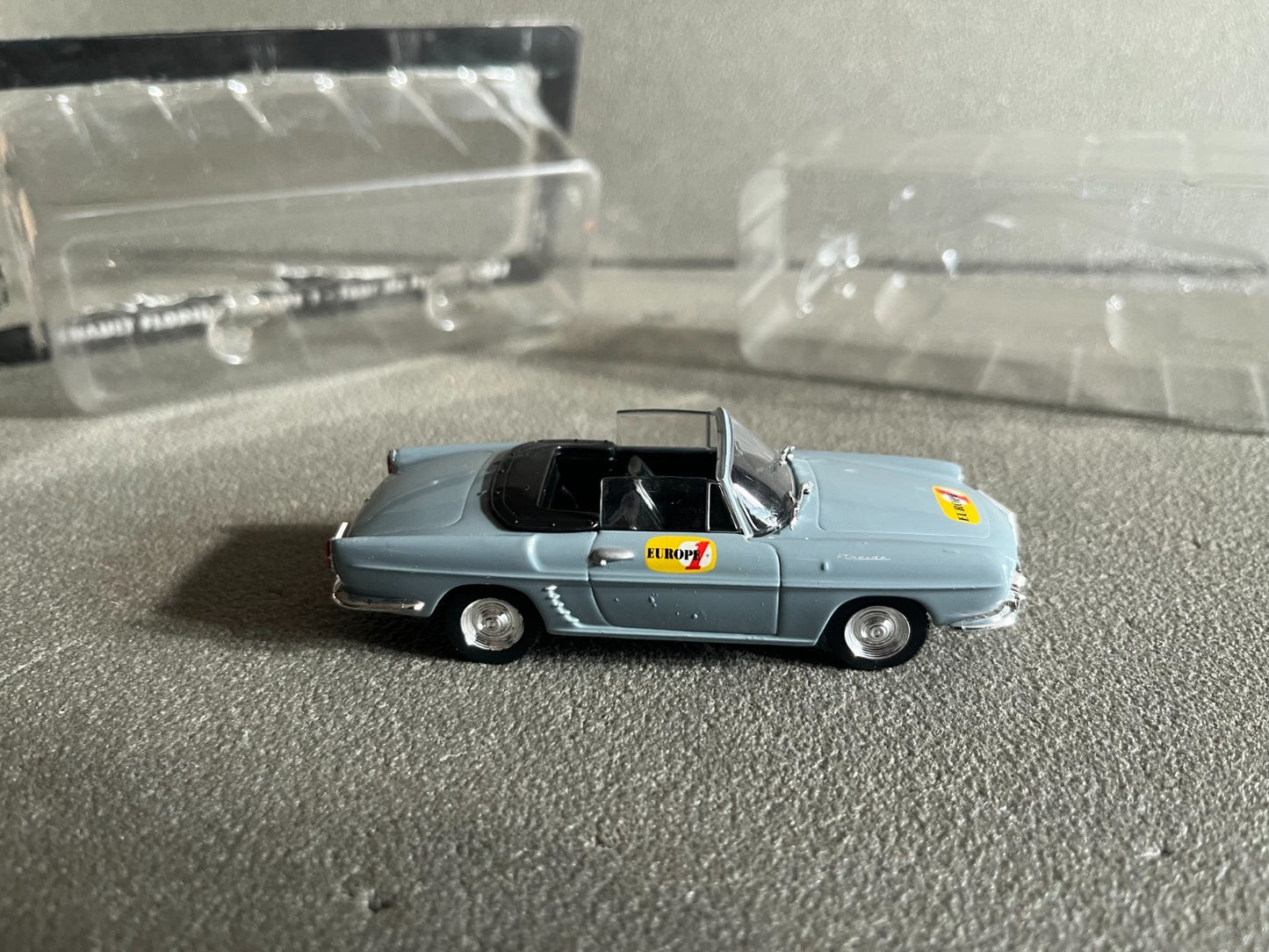 Voiture Miniature Renault Floride Europe 1 Tour de France Vélo Norev au 1/43