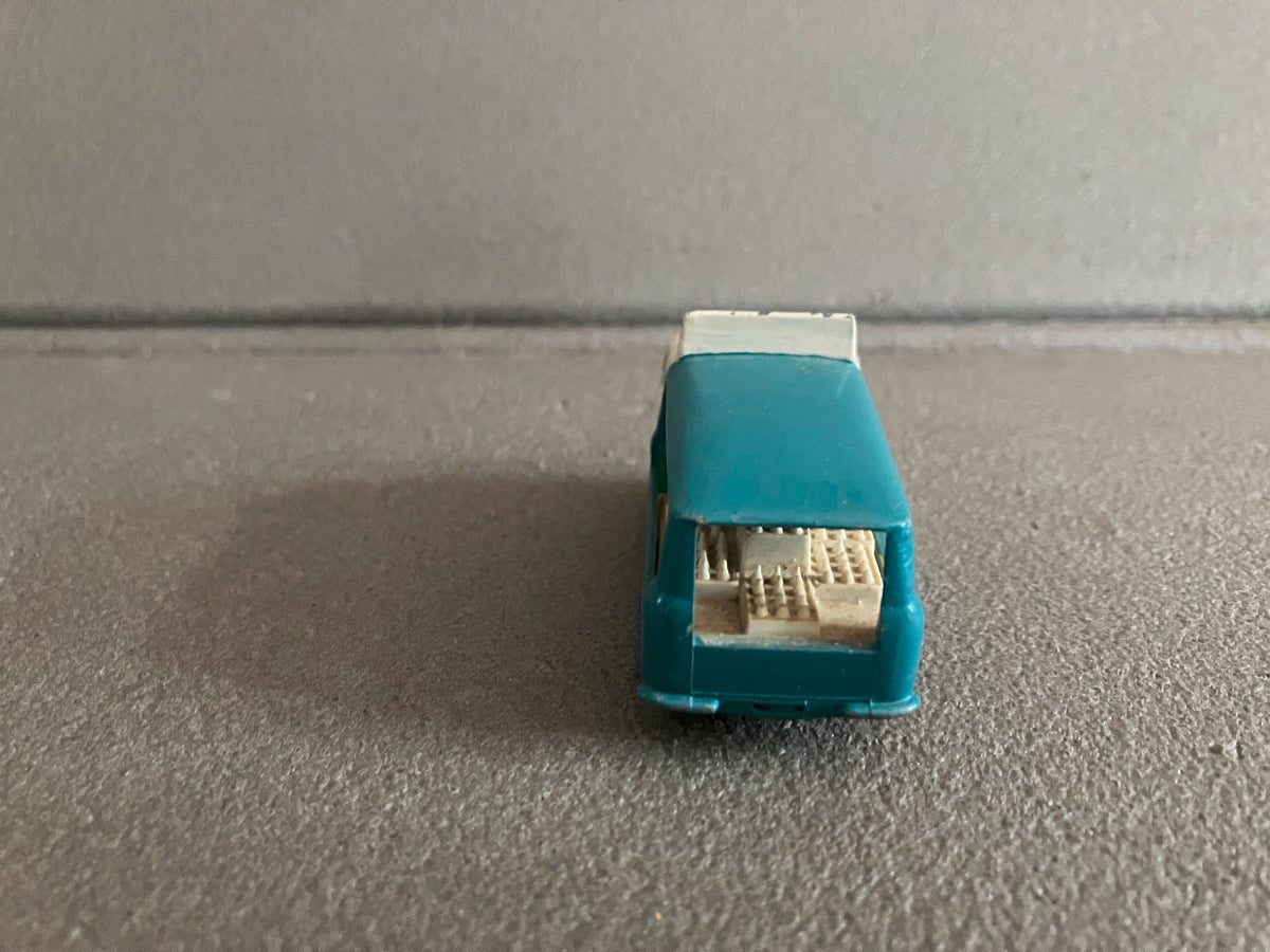 Ancienne Voiture Miniature Camion Commer Bottle Float 21 Matchbox Lesney England