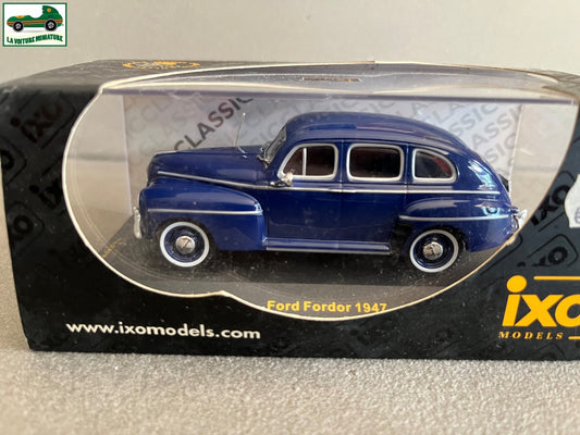 Voiture Miniature Ford Fordor 1947 Ixo au 1/43