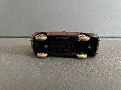 Ancienne Miniature Voiture Fiat 1200 Grande Vue Dinky Toys Meccano France Epave