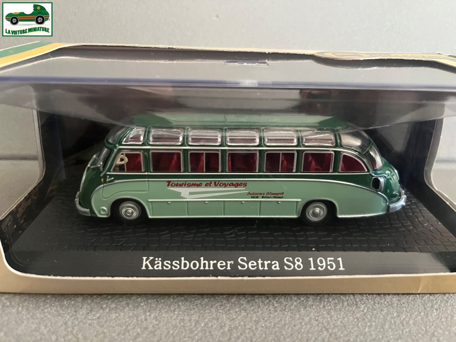 Voiture miniature Kassbohrer Setra S8 1951 Autobus Bus Collection Atlas 1/72