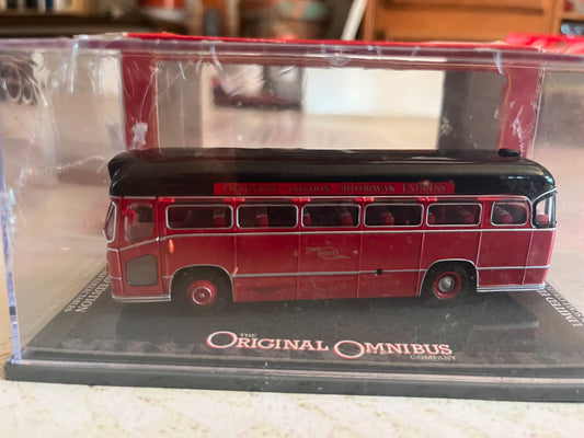 Voiture Miniature Bus Autobus The Original Omnibus BMMO CM5 Corgi 1/76