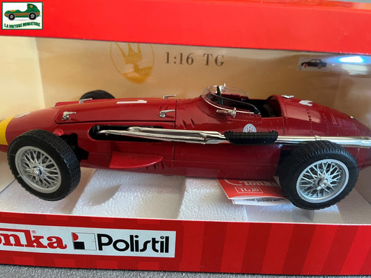Voiture miniature Maserati 250 F Polistil au 1/16