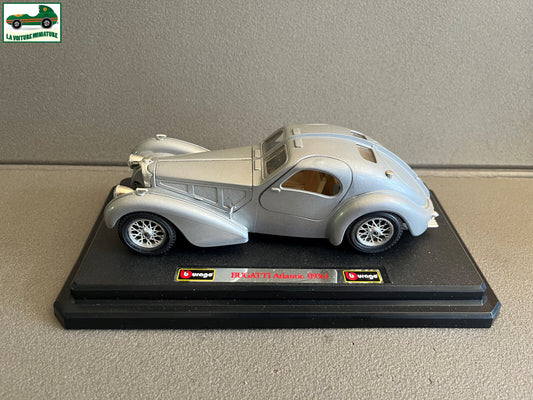 Voiture miniature Bugatti Atlantic 1936 Burago au 1/24
