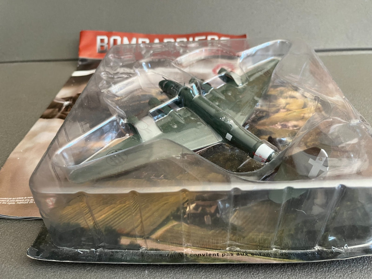 Avion miniature Militaire Bombardier Piaggio P.108 II Serie Altaya 1/72