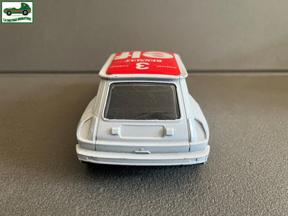 Ancienne Voiture Miniature Renault R5 Turbo Polistil au 1/22 Epave
