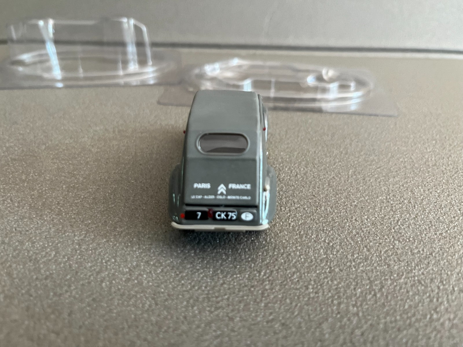Voiture Miniature Citroen 2CV Rallye Monte Carlo Norev au 1/43
