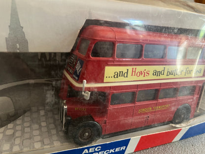Voiture Miniature bus autobus AEC double decker Solido JCR au 1/50