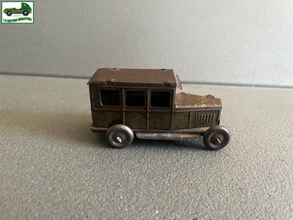 Ancienne Voiture Miniature Metal Tole Citroen B14 1/43 environ