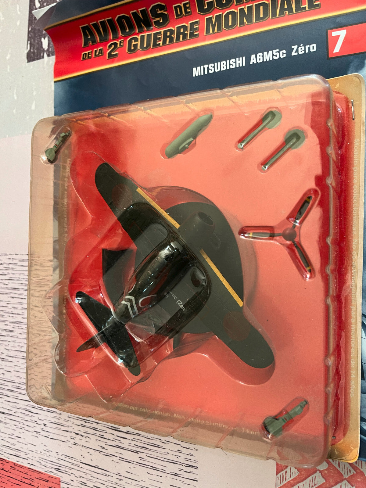 Avion miniature Militaire Combat 2nd Guerre Mitsubishi A6M5c Zéro 1/72