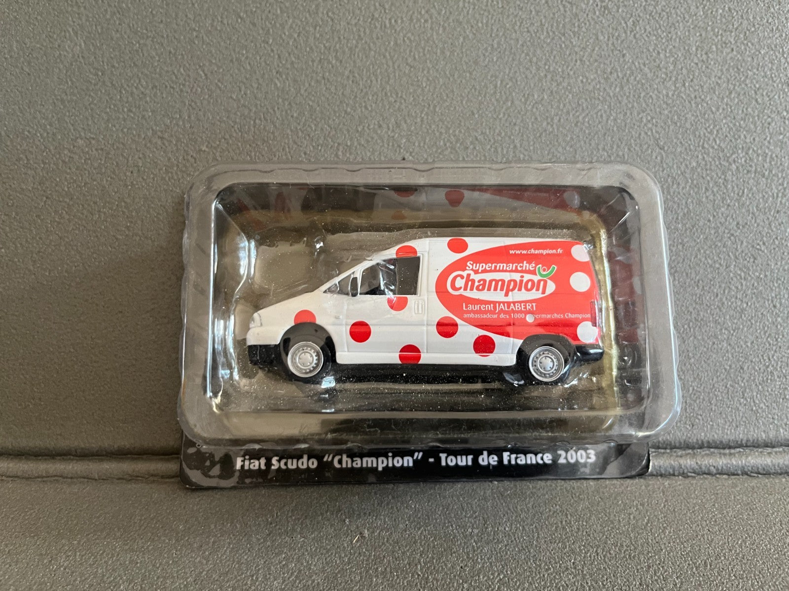 Voiture Miniature Fiat Scudo Champion 2003 Tour de France Vélo Norev au 1/43