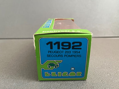 Voiture miniature Peugeot 203 secours pompiers Lyon Eligor France au 1/43
