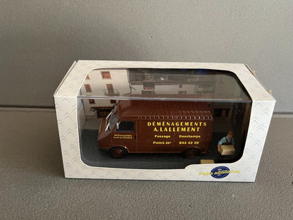 Voiture miniature Petits Utilitaires Citroen C35 Déménageur Atlas 1/43