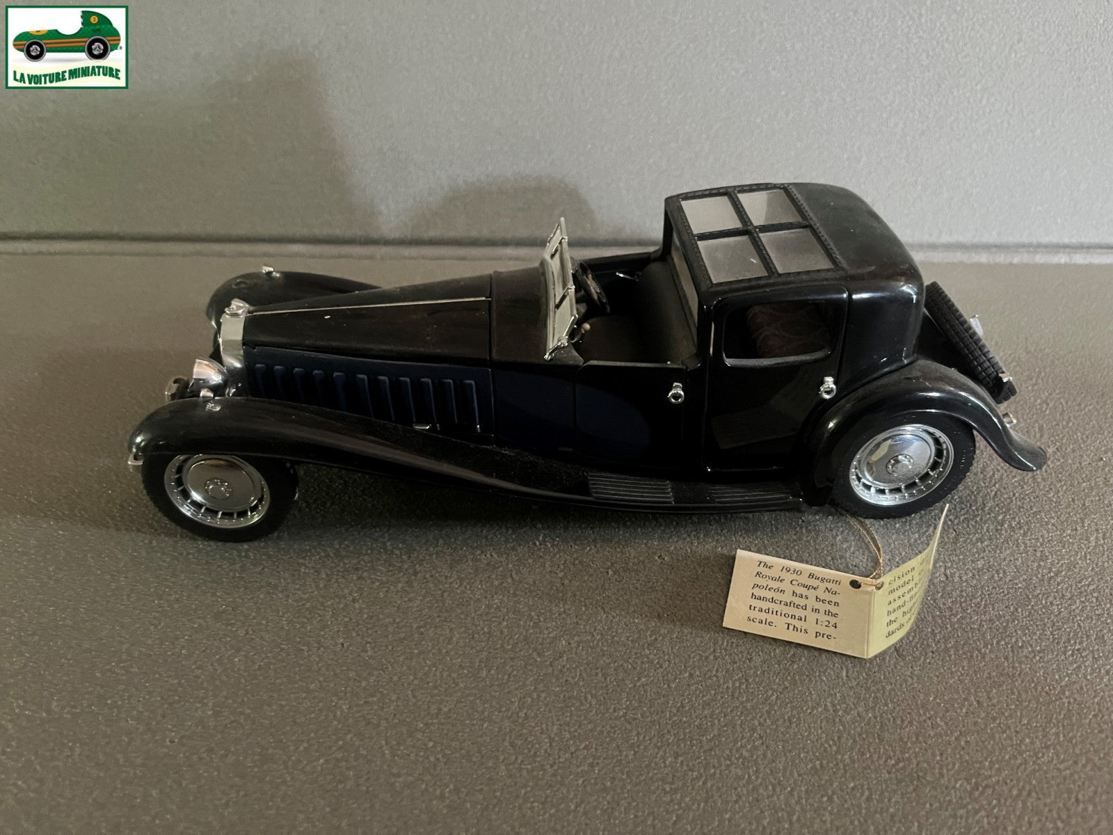 Voiture miniature Bugatti Royale Coupé Napoleon 1930 Franklin Mint 1/24 Défauts