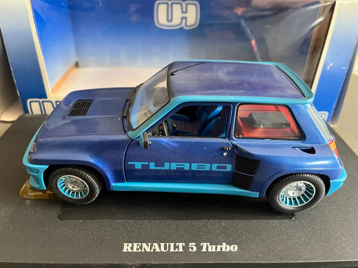 Voiture miniature Renault 5 Turbo Metallic Blue Universal Hobbies 4521 au 1/18