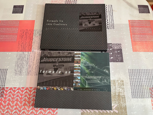 Livre Voiture Sport Automobile F1 Formule 1 Un Coté Coulisse Chronosports