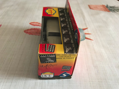 Voiture miniature Packard Sedan 1937 Humphrey Bogart Solido au 1/43