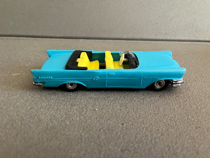 Ancienne Voiture Miniature Chrysler New Yorker Norev Plastique France Epave