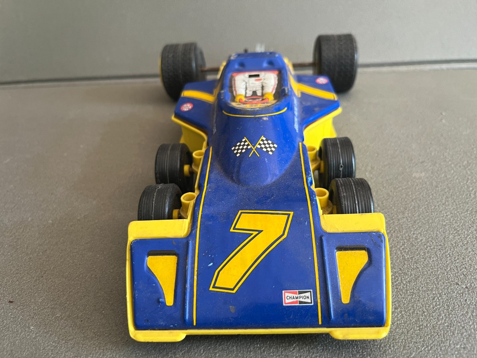 Jouet Ancien Voiture Miniature Course Joustra Tyrell France Incomplet