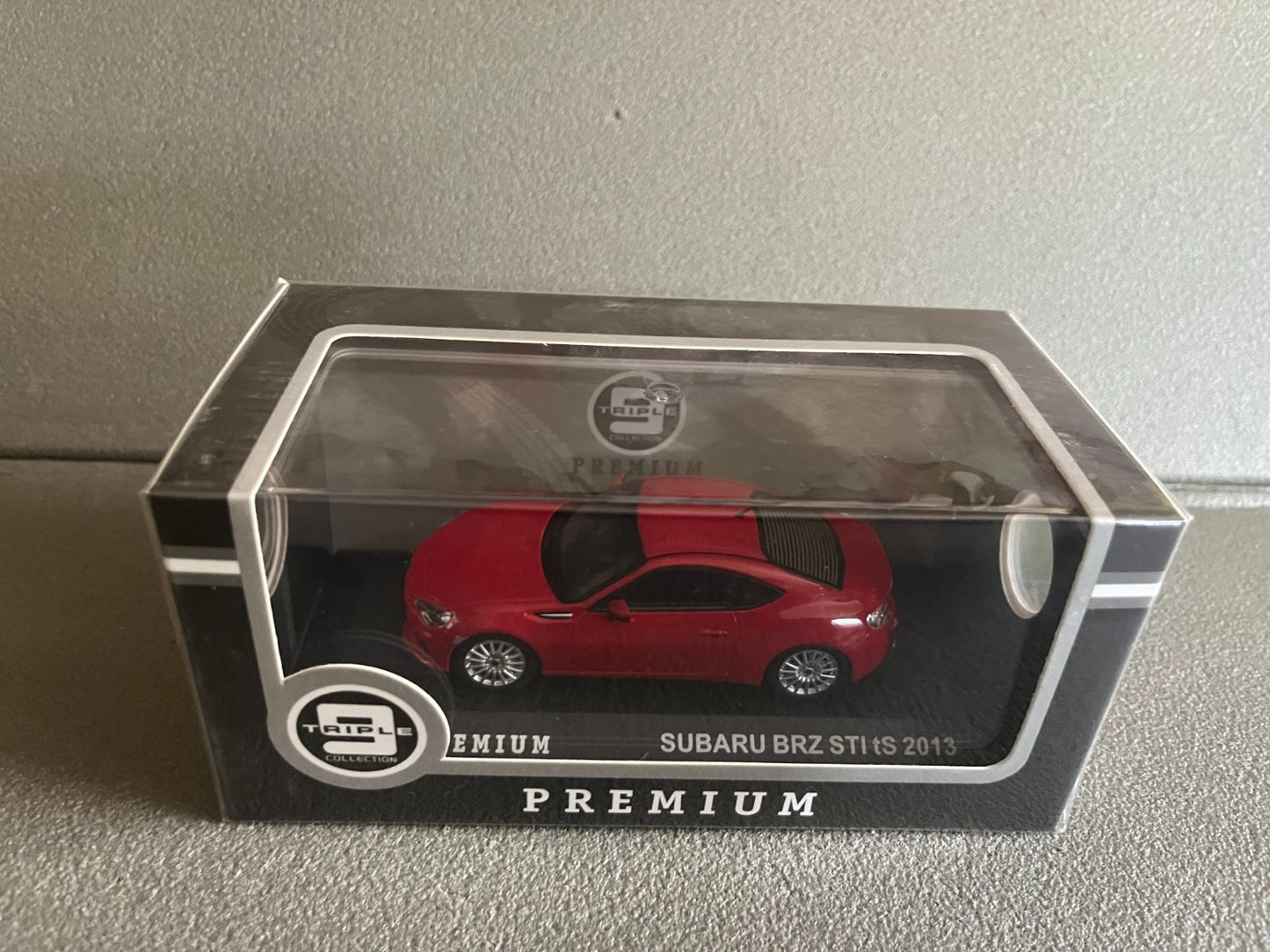 Voiture Miniature Subaru BRZ STI tS 2013 Triple 9 au 1/43