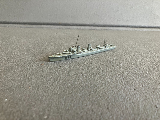 Ancien Bateau miniature Militaire H30 Alliage Plomb Wiking Germany 1/1250