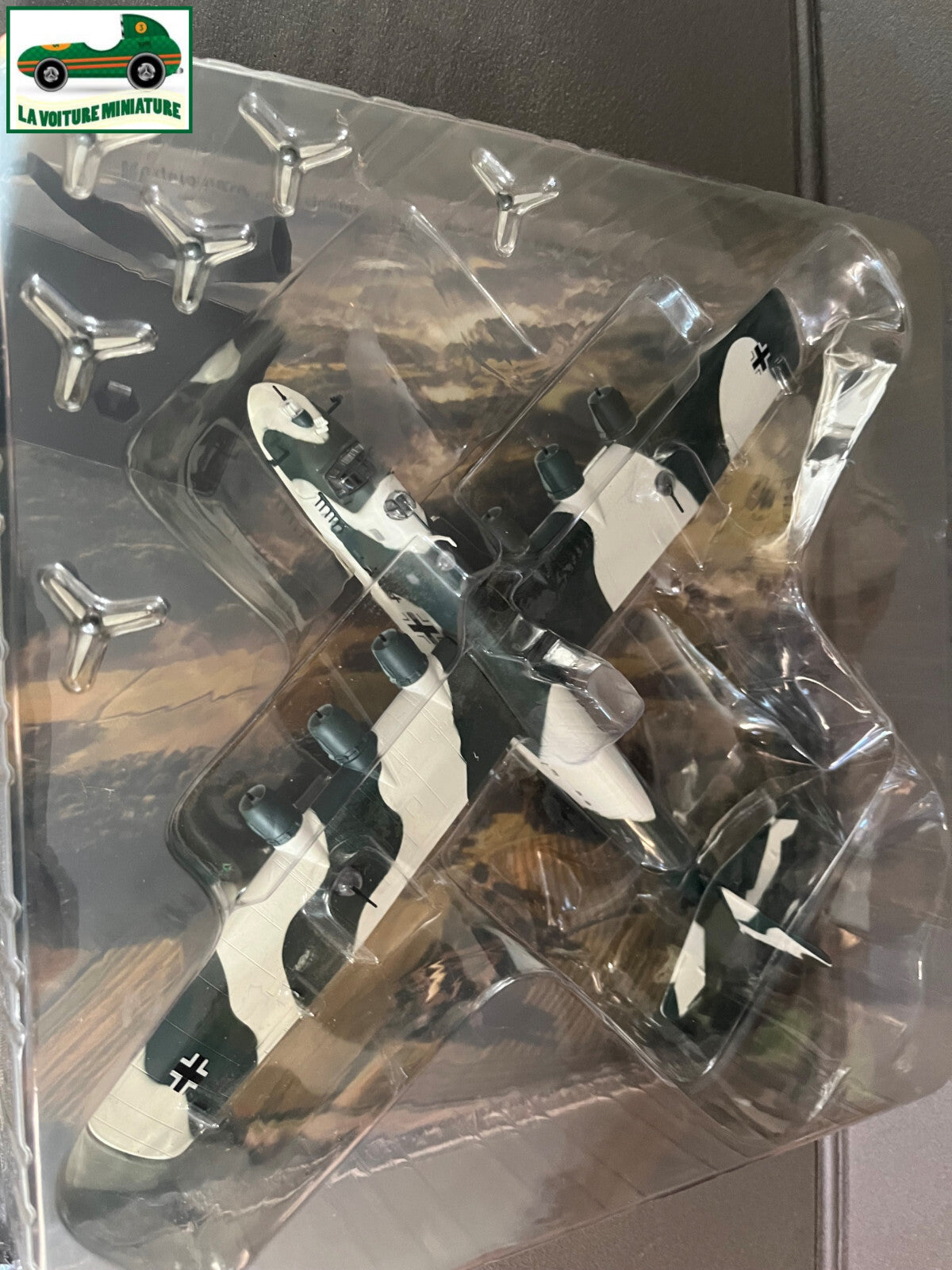 Avion miniature Militaire Bombardier Blohm und Voss BV 222 1/144
