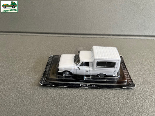 Voiture Miniature IZH 27156 Pays de L'est URSS Russie au 1/43