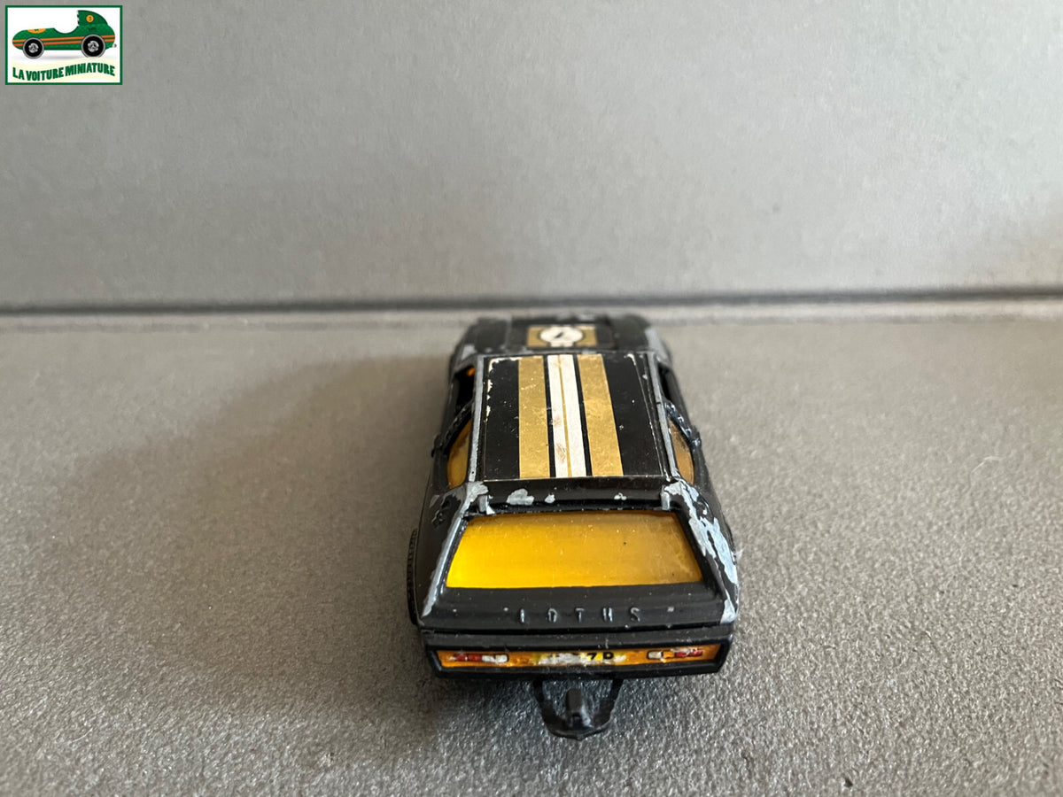 Ancienne Voiture Miniature Lotus Elite Corgi 1/36 Epave