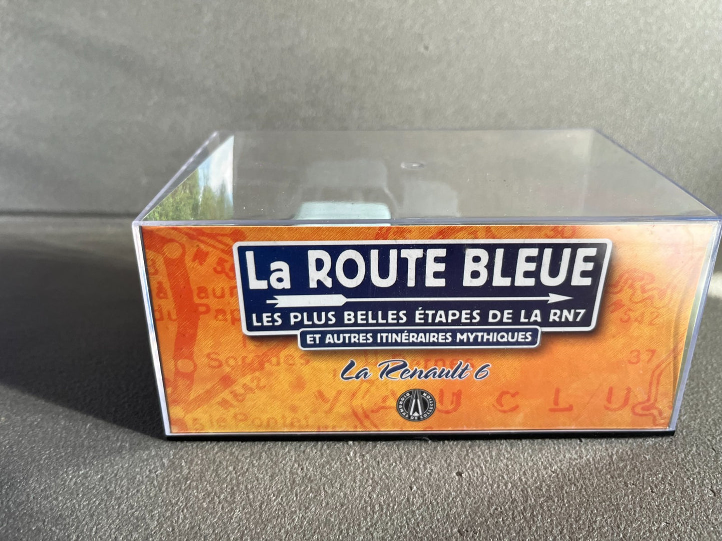 Voiture Miniature Renault 6  Etape 3 La Route Bleue RN7 1/43