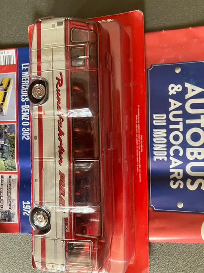 Voiture miniature Mercedes Benz 0 302 1972 1/43 Autobus Autocars du Monde