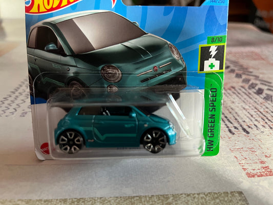 Voiture Miniature Fiat 500 électrique 500e Hotwheels 1/64 Echelle Type Majorette